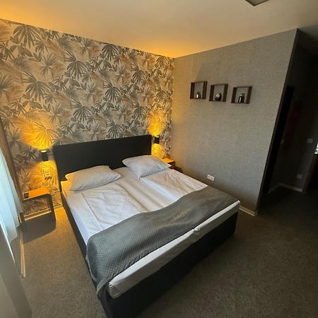 Parkhotel Lindenhof - Kostenlose Parkplaetze Оффенбах Экстерьер фото