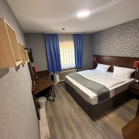 Parkhotel Lindenhof - Kostenlose Parkplaetze Оффенбах Экстерьер фото