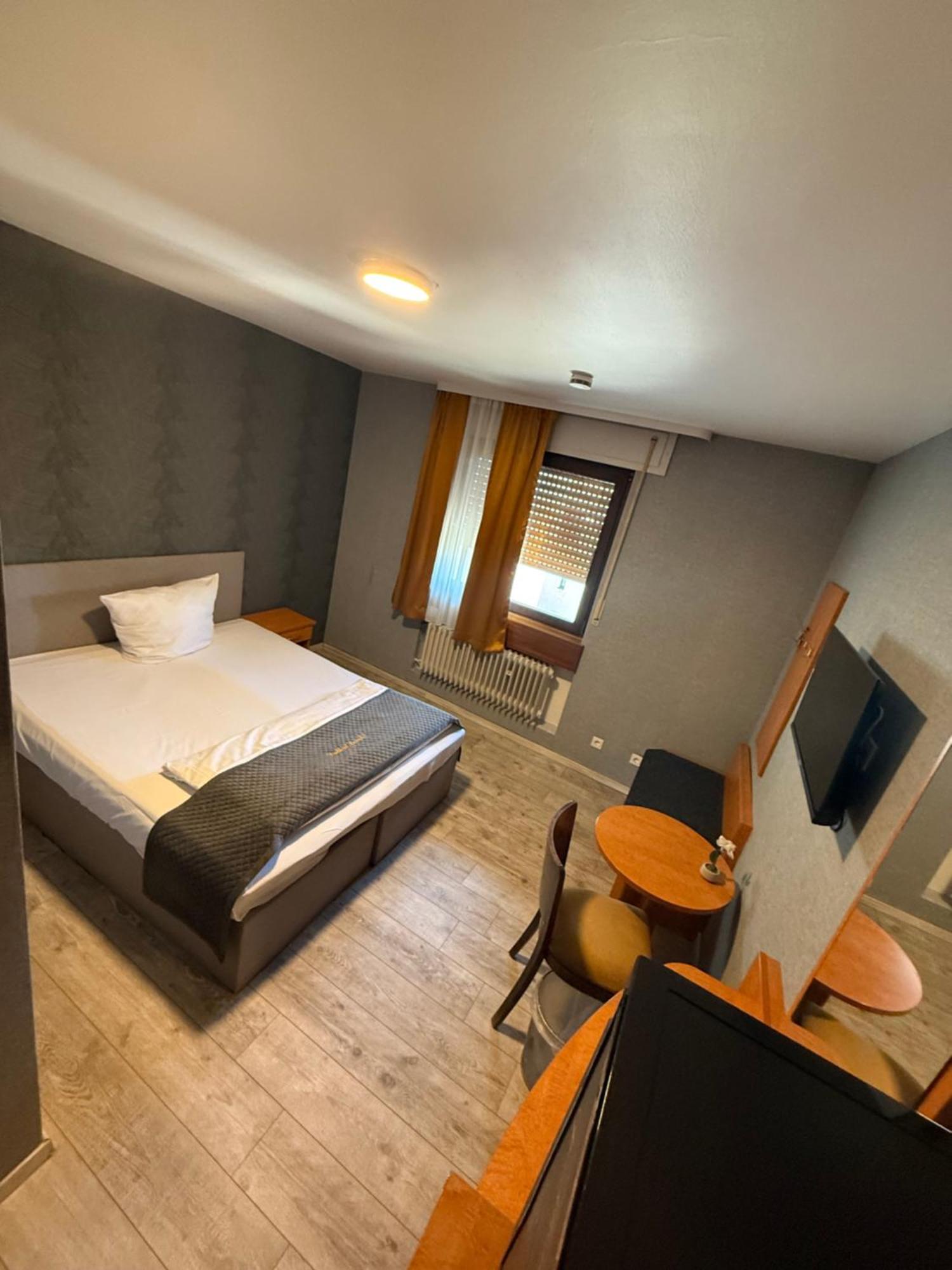 Parkhotel Lindenhof - Kostenlose Parkplaetze Оффенбах Экстерьер фото