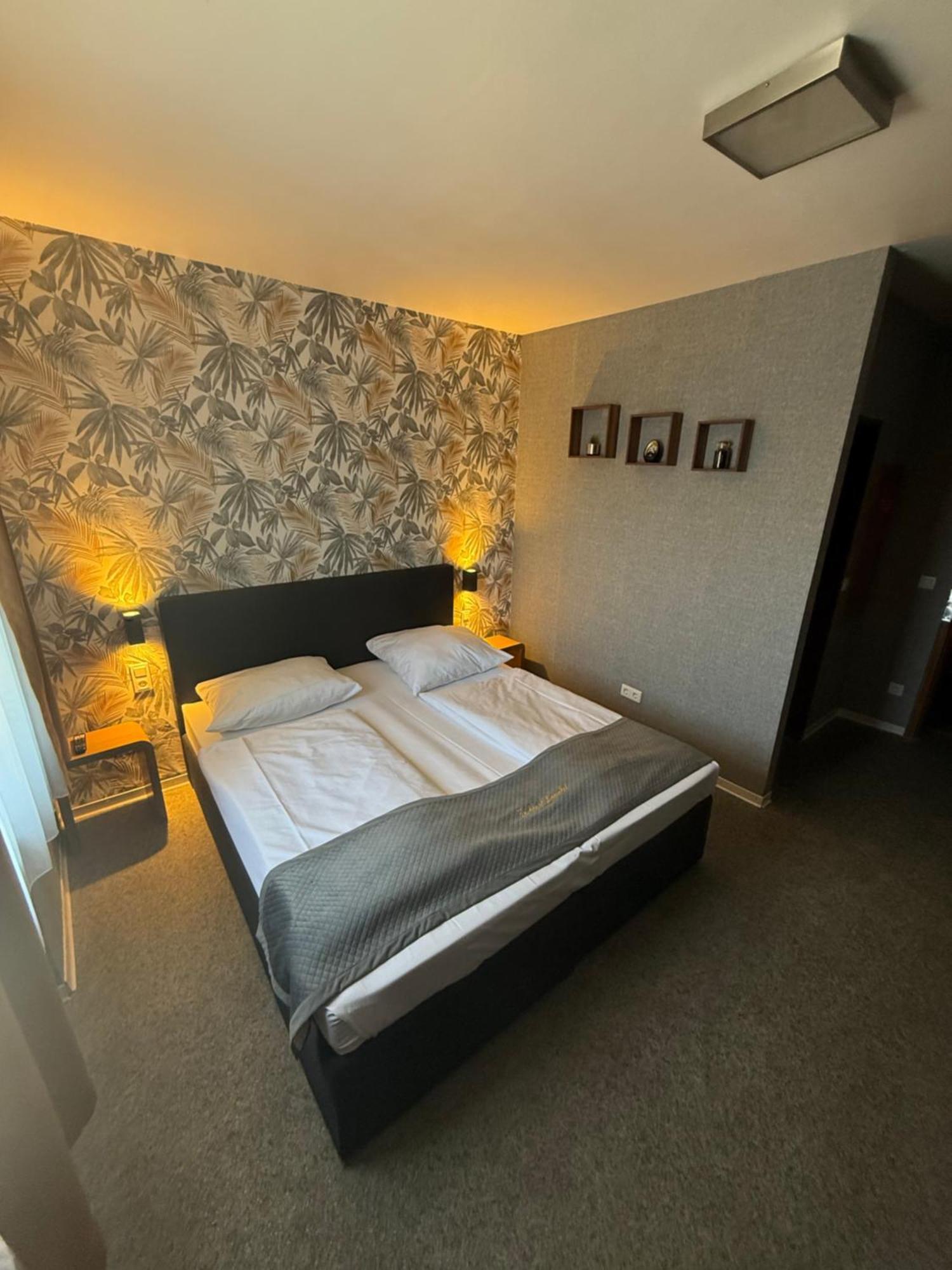 Parkhotel Lindenhof - Kostenlose Parkplaetze Оффенбах Экстерьер фото