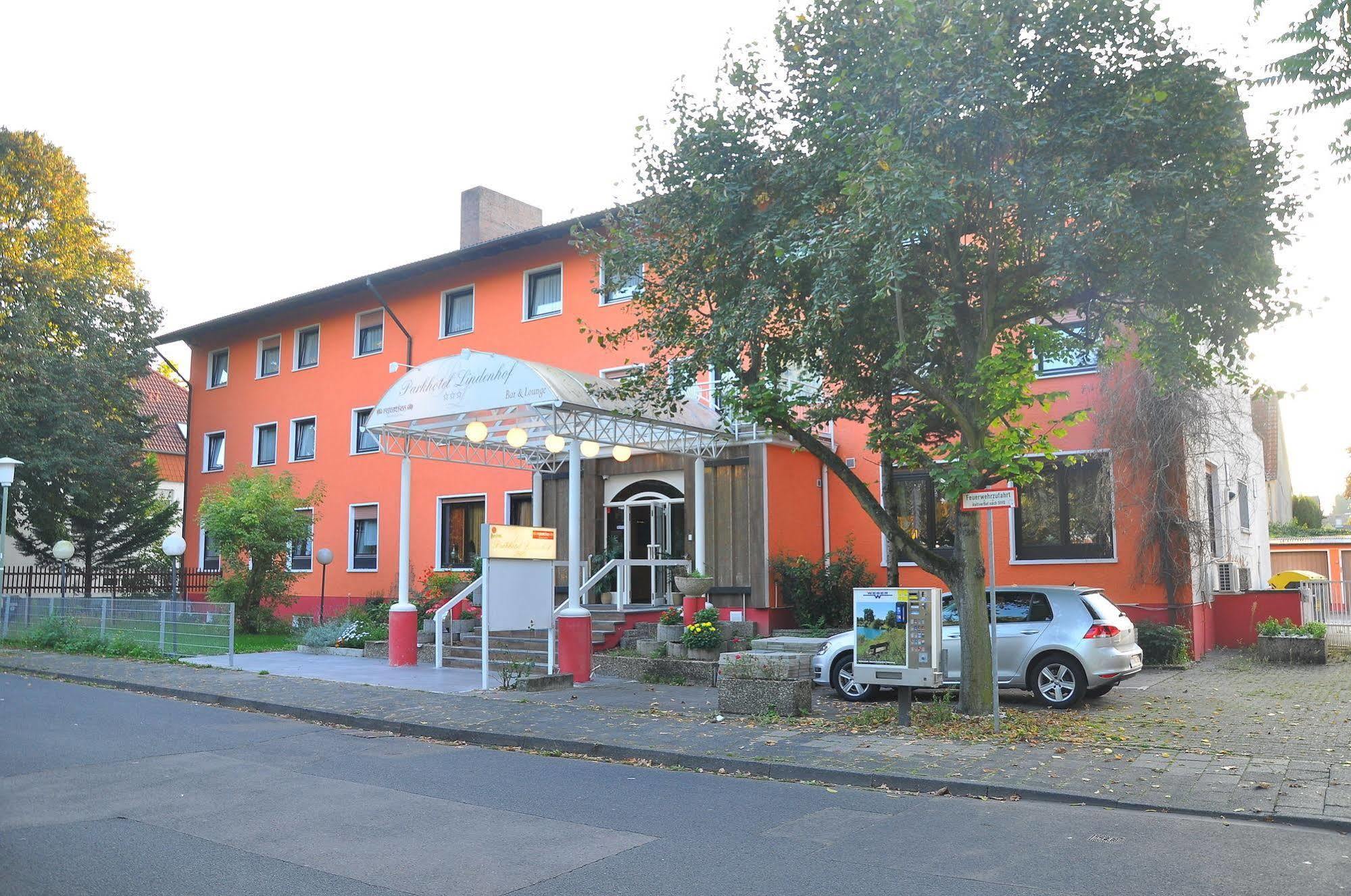 Parkhotel Lindenhof - Kostenlose Parkplaetze Оффенбах Экстерьер фото