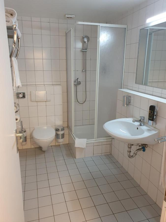 Parkhotel Lindenhof - Kostenlose Parkplaetze Оффенбах Экстерьер фото